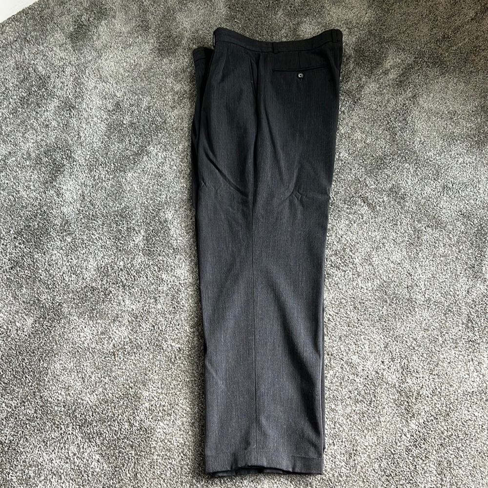 Claiborne trousers in great condition.